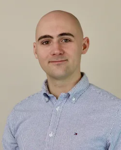 Yan Borden